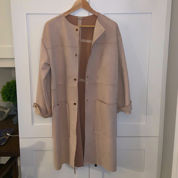 Zara Jacket - Picture 1 of 3